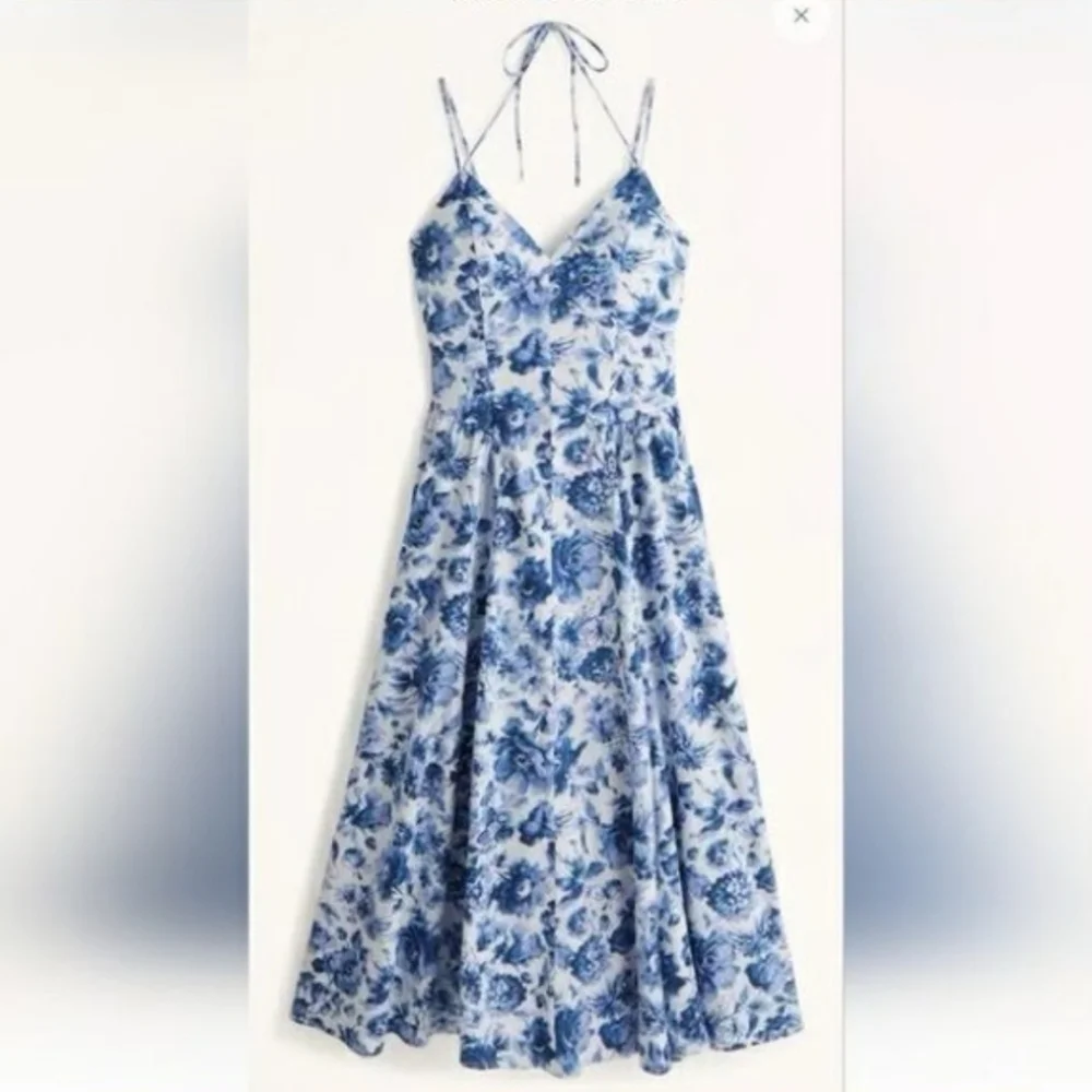Abercrombie Blue Floral Maxi Dress